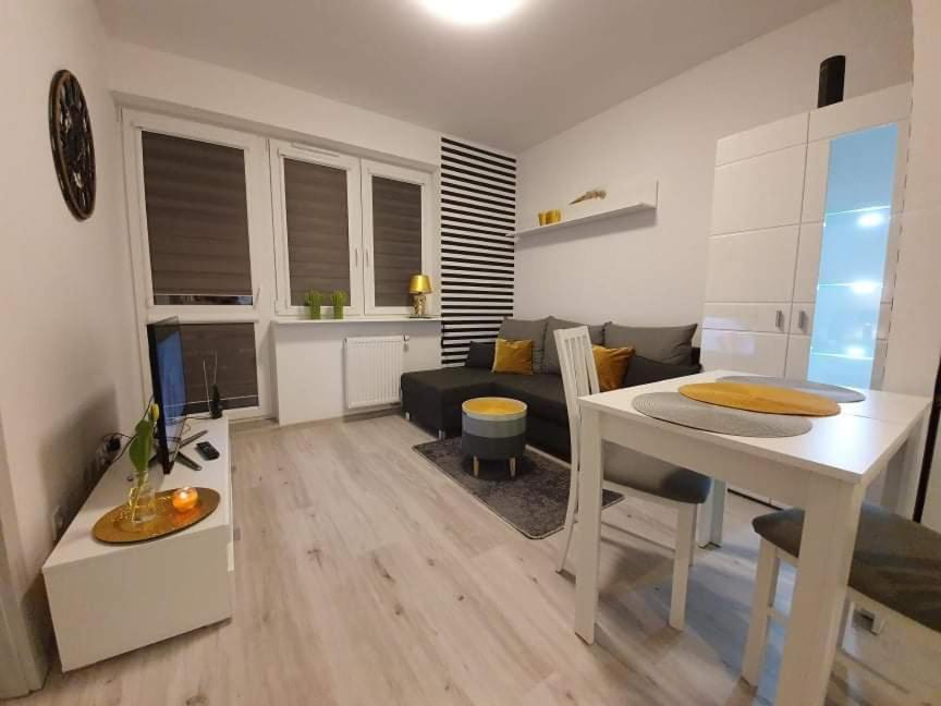 Apartament 60 Плоцк Екстериор снимка
